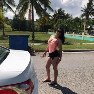 Meet your Posher, Lliliams